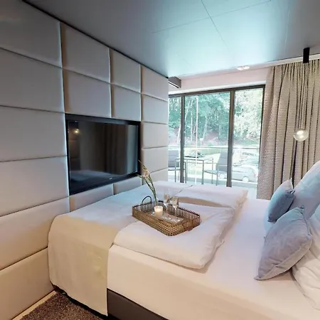 Apartment White Pearl 1.08 *